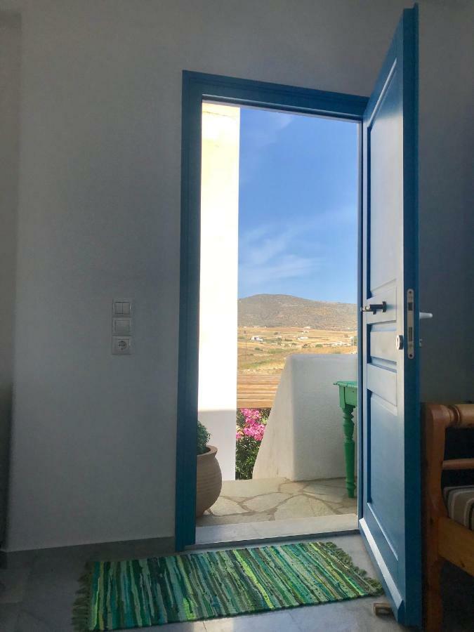 Paros Book'Inn Piso Livadi Dış mekan fotoğraf